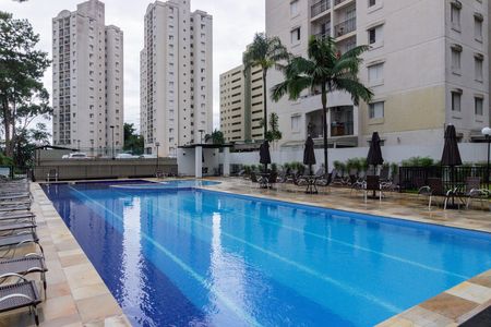 Apartamento à venda com 47m², 2 quartos e 1 vagaÁrea comum - Piscina