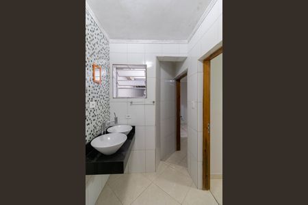 Casa para alugar com 83m², 2 quartos e sem vaga Casa para alugar com 83m², 2 quartos e sem vagaBanheiro Quartos
