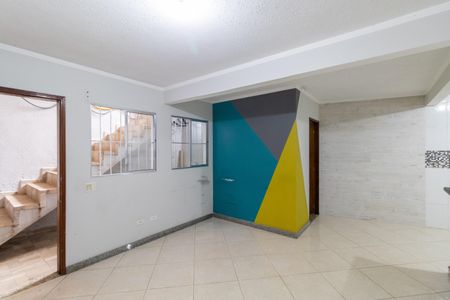 Sala e Cozinha de casa para alugar com 2 quartos, 83m² em Cidade Antônio Estêvão de Carvalho, São Paulo