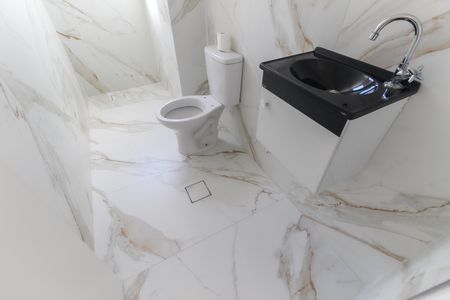 Apartamento para alugar com 47m², 2 quartos e sem vaga Apartamento para alugar com 47m², 2 quartos e sem vagaBanheiro
