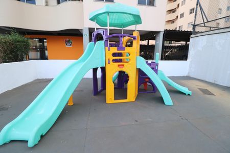 Apartamento para alugar com 80m², 3 quartos e 1 vagaÁrea comum - Playground