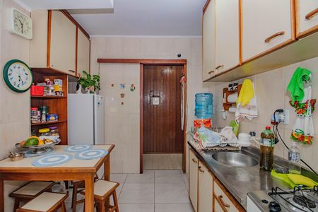 Apartamento à venda com 130m², 2 quartos e sem vaga Apartamento à venda com 130m², 2 quartos e sem vagaCozinha e Área de Serviço