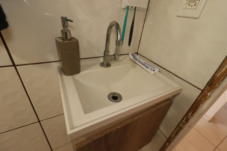 Apartamento à venda com 50m², 2 quartos e 1 vagaBanheiro - Pia