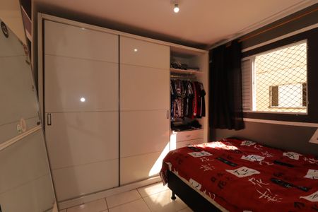 Quarto 1 de apartamento para alugar com 2 quartos, 50m² em Cidade São Jorge, Santo André