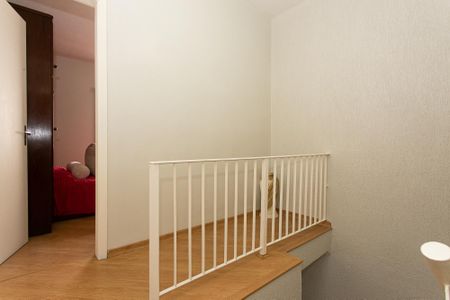 Casa para alugar com 271m², 3 quartos e 2 vagasCorredor