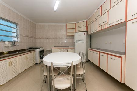 Casa para alugar com 271m², 3 quartos e 2 vagasCozinha