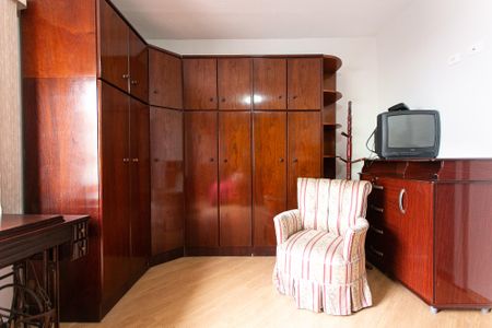 Casa para alugar com 271m², 3 quartos e 2 vagasSuíte 1