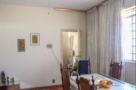 Sala  de casa à venda com 4 quartos, 214m² em Barroca, Belo Horizonte