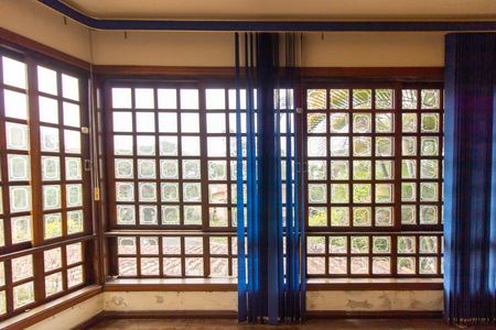 Casa de condomínio à venda com 450m², 5 quartos e 6 vagasQuarto 4