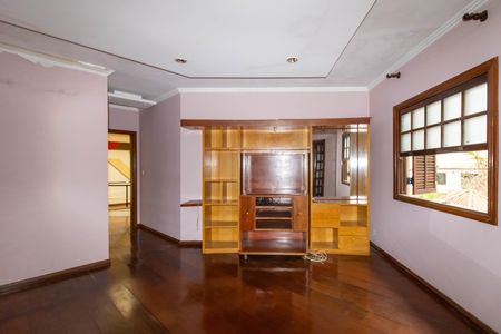 Casa de condomínio à venda com 450m², 5 quartos e 6 vagasSuíte 1