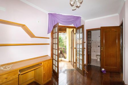 Casa de condomínio à venda com 450m², 5 quartos e 6 vagasSuíte 3