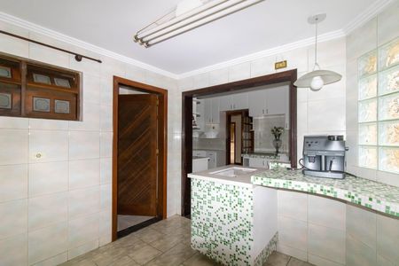 Casa de condomínio à venda com 450m², 5 quartos e 6 vagasCozinha