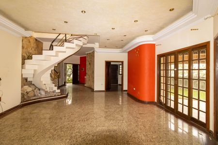Casa de condomínio à venda com 450m², 5 quartos e 6 vagasSala