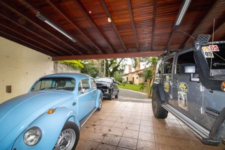 Casa de condomínio à venda com 450m², 5 quartos e 6 vagasGaragem 