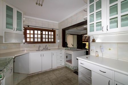 Casa de condomínio à venda com 450m², 5 quartos e 6 vagasCozinha
