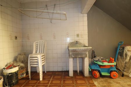 Casa para alugar com 79m², 2 quartos e sem vagaÁrea de Serviço