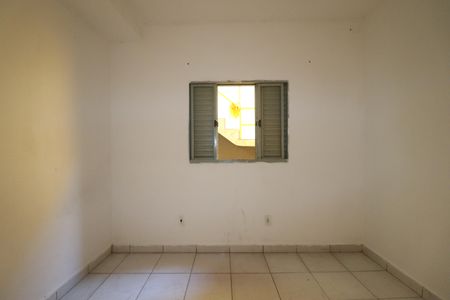 Casa para alugar com 79m², 2 quartos e sem vagaQuarto 1