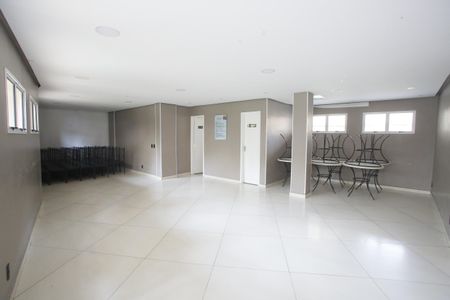 Apartamento à venda com 74m², 3 quartos e 1 vagaÁrea comum - Salão de festas