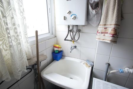 Apartamento à venda com 74m², 3 quartos e 1 vagaÁrea de Serviço