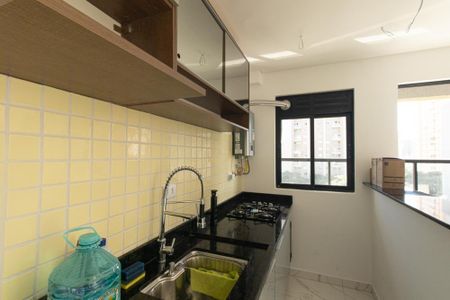 Sala/Cozinha de apartamento para alugar com 1 quarto, 36m² em Portão, Curitiba