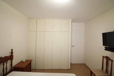 Apartamento à venda com 73m², 2 quartos e 1 vagaQuarto 2