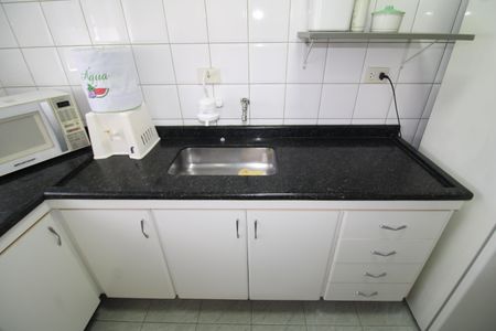 Apartamento à venda com 73m², 2 quartos e 1 vagaCozinha