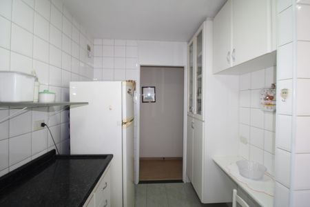 Apartamento à venda com 73m², 2 quartos e 1 vagaCozinha