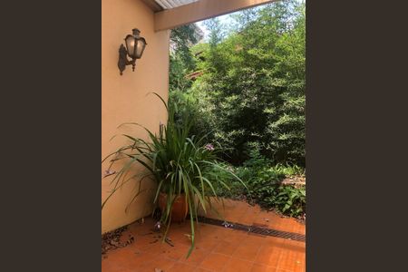 Foto 01 de casa de condomínio à venda com 3 quartos, 202m² em Jardim Ampliacao, São Paulo