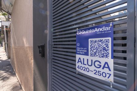Apartamento para alugar com 46m², 2 quartos e sem vaga Apartamento para alugar com 46m², 2 quartos e sem vagaPlaquinha