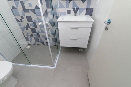 Apartamento para alugar com 46m², 2 quartos e sem vaga Apartamento para alugar com 46m², 2 quartos e sem vagaBanheiro