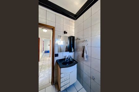 Apartamento para alugar com 92m², 3 quartos e sem vaga Apartamento para alugar com 92m², 3 quartos e sem vagaBanheiro