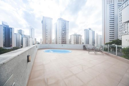 Apartamento para alugar com 36m², 1 quarto e 1 vagaÁrea comum - Piscina