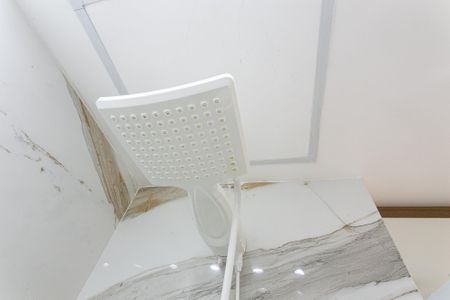 Apartamento à venda com 39m², 2 quartos e 1 vaga Apartamento à venda com 39m², 2 quartos e 1 vagaBanheiro
