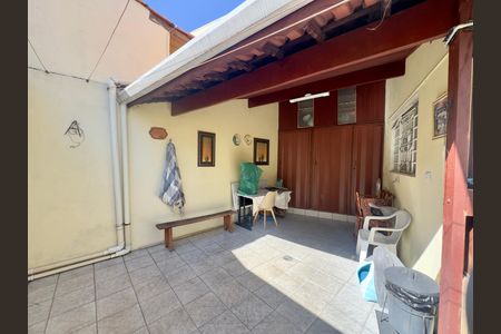 Casa à venda com 185m², 3 quartos e 3 vagas
