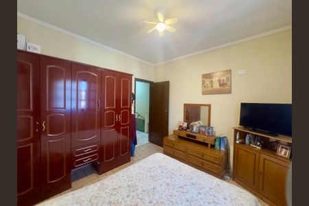 Casa à venda com 185m², 3 quartos e 3 vagas