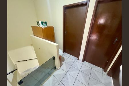 Casa à venda com 185m², 3 quartos e 3 vagas