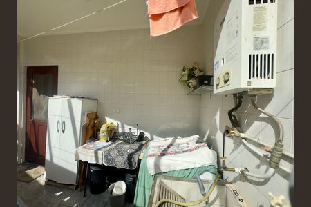 Casa à venda com 185m², 3 quartos e 3 vagas