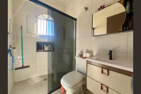 Casa à venda com 185m², 3 quartos e 3 vagas