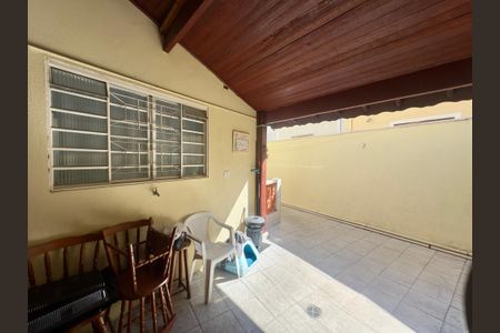 Casa à venda com 185m², 3 quartos e 3 vagas