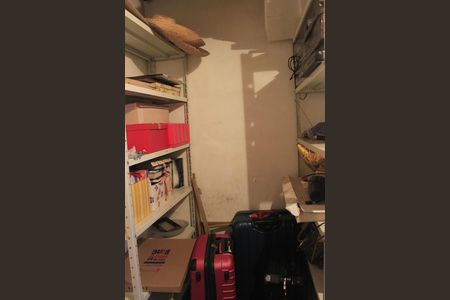 Casa à venda com 242m², 4 quartos e 4 vagasCloset do quarto 1