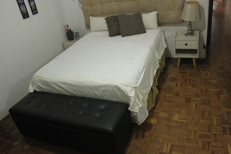 Casa à venda com 242m², 4 quartos e 4 vagasQuarto 1