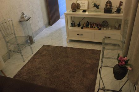 Casa à venda com 242m², 4 quartos e 4 vagasSuíte 1