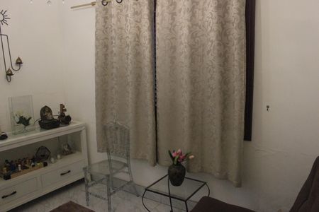 Casa à venda com 242m², 4 quartos e 4 vagasSuíte 1
