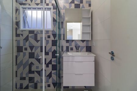 Apartamento para alugar com 46m², 2 quartos e sem vaga Apartamento para alugar com 46m², 2 quartos e sem vagaBanheiro