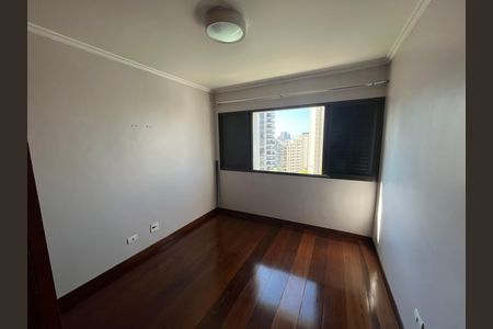 Apartamento à venda com 198m², 4 quartos e 4 vagas Apartamento à venda com 198m², 4 quartos e 4 vagasQuarto