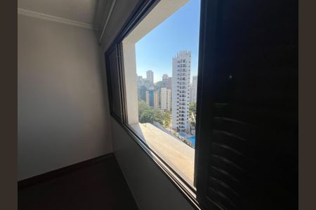 Apartamento à venda com 198m², 4 quartos e 4 vagas Apartamento à venda com 198m², 4 quartos e 4 vagasVista quarto