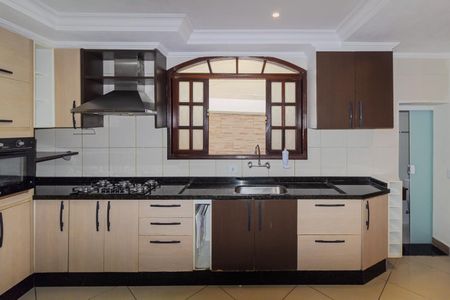 Casa para alugar com 162m², 2 quartos e 1 vaga Casa para alugar com 162m², 2 quartos e 1 vagaCozinha