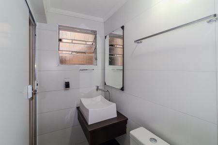 Casa para alugar com 162m², 2 quartos e 1 vaga Casa para alugar com 162m², 2 quartos e 1 vagaBanheiro 2