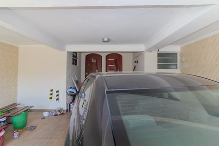 Casa para alugar com 162m², 2 quartos e 1 vaga Casa para alugar com 162m², 2 quartos e 1 vagaGaragem