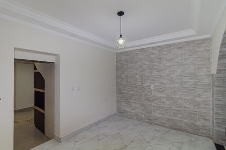 Sala de casa para alugar com 2 quartos, 162m² em Jardim Vila Formosa, São Paulo